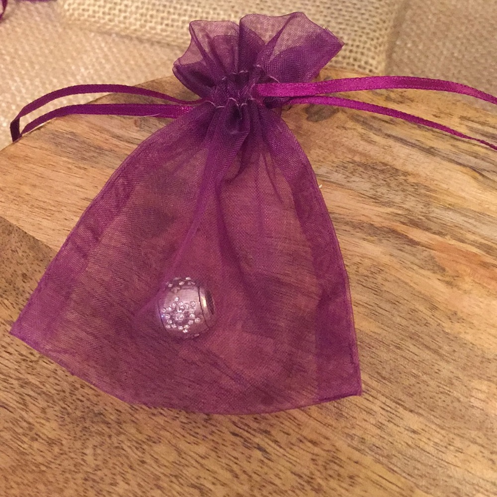 Brighton Snowflake Charm - Picture 5 of 5